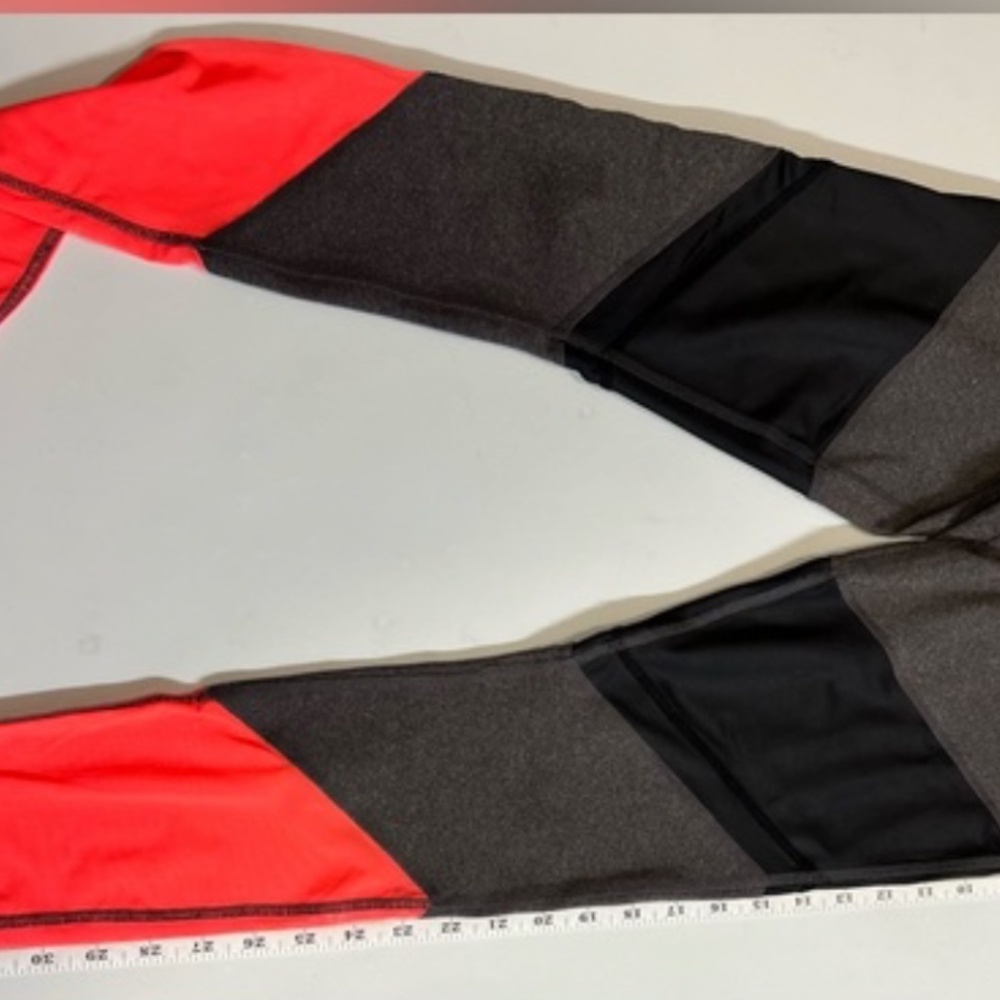 Alo Yoga Sheila Color Block Leggings Gray Black Coral Mesh Medium - Picture 6 of 15
